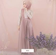 Sedang cari baju batik couple dan kebaya modern?✌ yuk cek koleksi trend model baju batik couple dan kebaya modern kekinian. Jual Rifana Maxi Gamis Kondangan Pakaian Muslim Wanita Online Maret 2021 Blibli