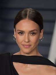 We have no contact with jessica, her friends, her family, representatives, etc. Jessica Alba Steckbrief Bilder Und News Web De