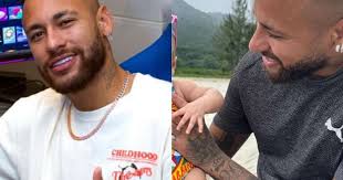 Neymar Jr. se derrete por Mavie dormindo em seus braços