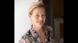 Son interprète, valérie kaprisky, vient d'en dévoiler la raison, dans une interview au magazine gala. France 2 Un Si Grand Soleil Par Gabrielle Lazure Youtube