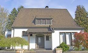 Das mehrfamilienhaus wurde 1958 erbaut und verfügt über vier etagen plus kellergeschoss. Freistehender Klassiker Mit Viel Platz In Gefragter Lage Kr Bockum Kersting Immobilien