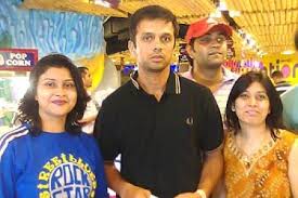Her father is a retired wing commander, while her mother is a dietician. Spotted Rahul Dravid In Bangalore Rediff Sports