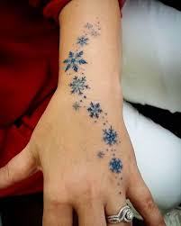 Snowflake Tattoo15 Snow Flake Tattoo Foot Tattoos Christmas Tattoo