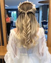 5 562 begenme 40 yorum instagram da gelin saci ve makyaji basakkuafor mutluluklar dileriz en bohem sac modelleri sik sac modelleri dogal sac topuzu