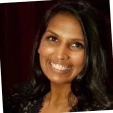 Meet Vanessa, Junior Brand Manager, Dove & Dove Men+Care Deodorants.