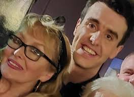 Twink Backing 'Funnier Than Ever' Al Porter On Comeback