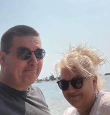 i miss my Husband and my Father it gets lonely sometimes down here RiP