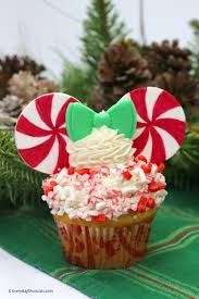 Peppermint candy coasters are a quick and easy infusible ink project with our free svg files, and they make a perfect holiday gift! Peppermint Swirl Minnie Mouse Cupcakes Everyday Shortcuts