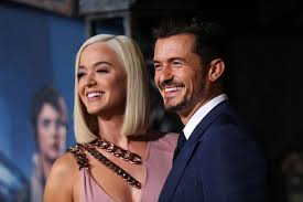 Contact katy perry on messenger. Katy Perry Gives Birth To Baby Daisy Dove With Orlando Bloom