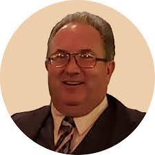 Larissa Daugherty's Instagram, Twitter & Facebook