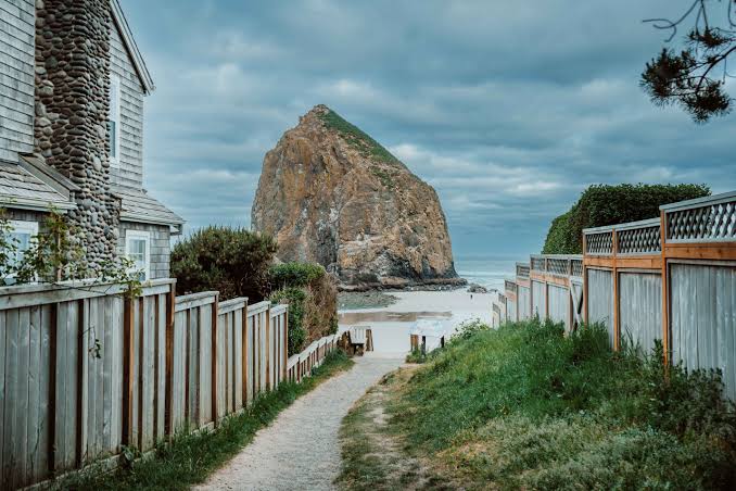 Your Guide to a Winter Getaway in Cannon Beach, Oregon