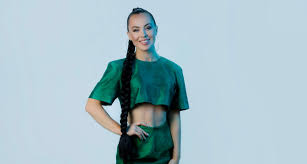 Raylene began acting when she was five years old. Iqza4lijkfqbgm