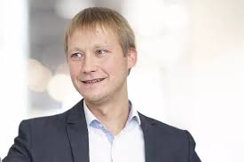 Daniel Boos's Instagram, Twitter & Facebook