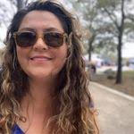 Cecilia Barlow's Instagram, Twitter & Facebook