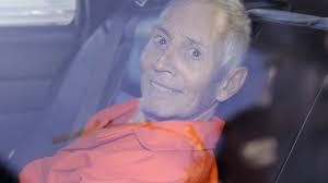 Milioner przez 40 lat umykał policji, ale raz zapomniał, że ma przypięty  mikrofon. 'Oczywiście, że ich zabiłem'