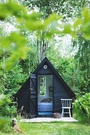 On A Aime Sur Pinterest Cabane Jardin Cabane Bois Maison Bois