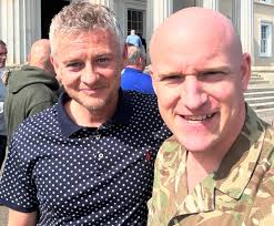 David Chant (@Dai_Chant)