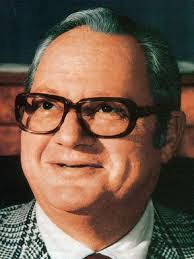 Quinn Martin's Instagram, Twitter & Facebook