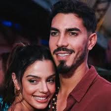 David Nas's Instagram, Twitter & Facebook