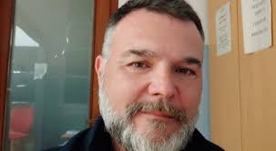 Ha un infarto e chiama il medico, ma non viene ricoverato: Francesco muore  a 53 anni. Aperta un'inchiesta