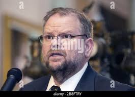 Bill whittaker hi-res stock photography and images