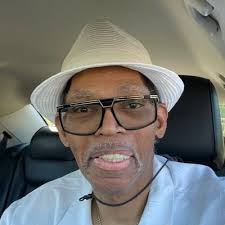 Leslie Flippen (@leslie_flippen)