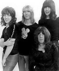 Black Bands Of The 70s Pin By Rometta Zebrowski On Sweet Sweet Guys Sweet Band Glam Rock