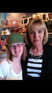 Terrin With Jen Arnold S The Little Couple Mom In Rocky And Maggie S Houston The Little Couple Couples Cancer Battle