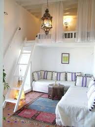 In questo esempio, per creare uno spazio indipendente per entrambi i bambini, si è scelto di inserire un letto otto e. Pin Su Bedrooms