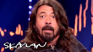 Dave's musical career began at age 15 as the guitarist and later as the drummer for a punk band called freak baby. Foo Fighters Dave Grohl Gets A Surprise Reunion With The Doctor Who Saved His Leg Svt Nrk Skavlan Youtube