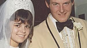 D. Scott and Janine Howard 40th wedding anniversary