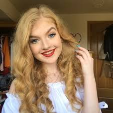 Penny Sharp (@PennySharpp)