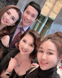 I'm at the Heart to Heart Charity Dinner at the Four Seasons Hotel with  Rosemarie Wee & Florence Fang, the two amazing women who started this  charity over 10 years ago. .