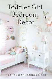 Four Hair Bow Storage And Organization Ideas For Your Little Ones We Have Collected A Lot Of Bows Over The L Toddler Bedroom Girl Children Room Girl Girl Room