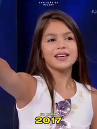 Tamanho Do Decote Da Melodie Antes E Depois