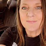 Shelley Boles's Instagram, Twitter & Facebook