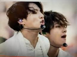 𝗦𝗔𝗬 𝗬𝗘𝗦 𝗜𝗙 𝗬𝗢𝗨 𝗟𝗢𝗩𝗘 This Couple ❤