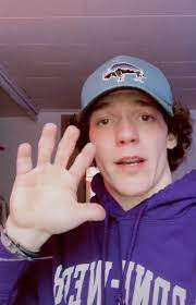 We did not find results for: This Tiktok Family With Brachydactyly Aka Tiny Hands Is A Breath Of Fresh Air