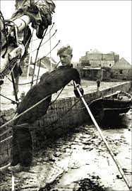 Prince Philip Age 18 Prinz Philip Burg Prinz