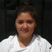 Gloria Valles's Instagram, Twitter & Facebook