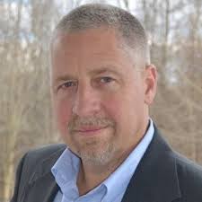 Darron Howard, Exton, PA Real Estate Associate