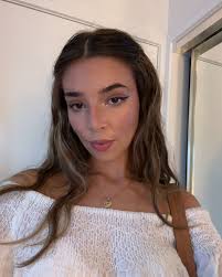 friends dancing drawing