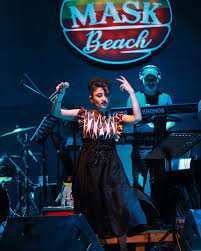 Melek Mosso Photos Facebook