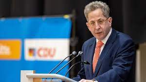 This is the profile site of the manager enrico maaßen. Wie Kann Man So Irre Sein Arger In Cdu Um Maassen Nominierung Br24