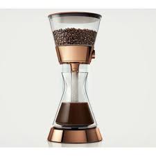 Poppy Pour Over Une Machine A Cafe Artisanale Et Connectee Cafetiere Design Machine A Cafe Cafe