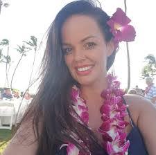 Nikki Hope's Instagram, Twitter & Facebook