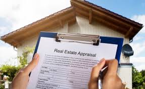The appraiser inspects the state of the foundation and roof, drains, windows, screens, decks, patios and balconies. What Real Estate Appraisers Look For National Cash Offer