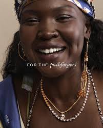 ALICE 林LIN GLOVER (@alice._.glover) • Instagram photos and videos