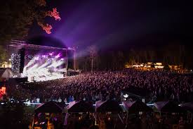 the woods amphitheater at fontanel the woods amphitheatre at