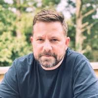 Kenneth Cahoon's Instagram, Twitter & Facebook